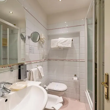 Szálloda 4 Stagioni Sensus 3*