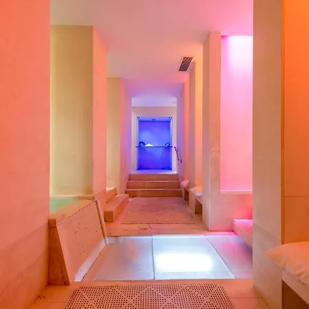 Szálloda 4 Stagioni Sensus