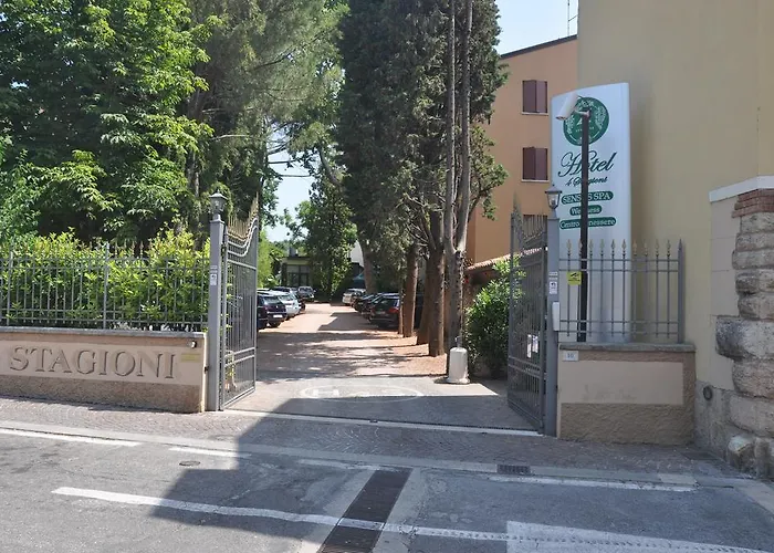 4 Stagioni Sensus Готель